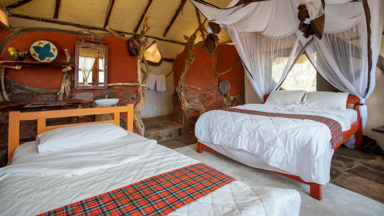 Lion'S Cave Camp, Samburu Villa Archers Post Exterior foto